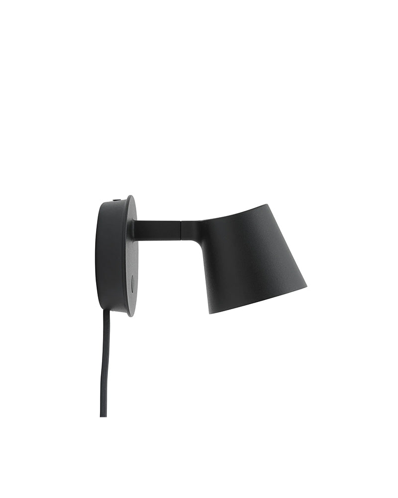 Tip - Black wall lamp
