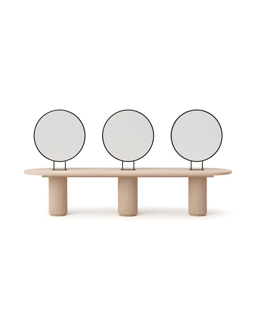 Island Beige - Sand-colored freestanding workstation with 6 styling stations
