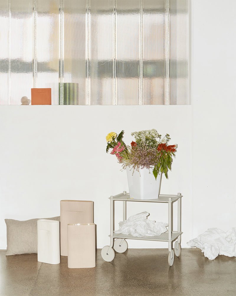 Flow small - Light gray trolley - Perforated metal